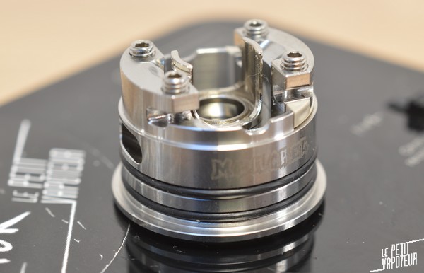 Mongrel-RDA-Damn-Vape-blog-Le-Petit-Vapoteur